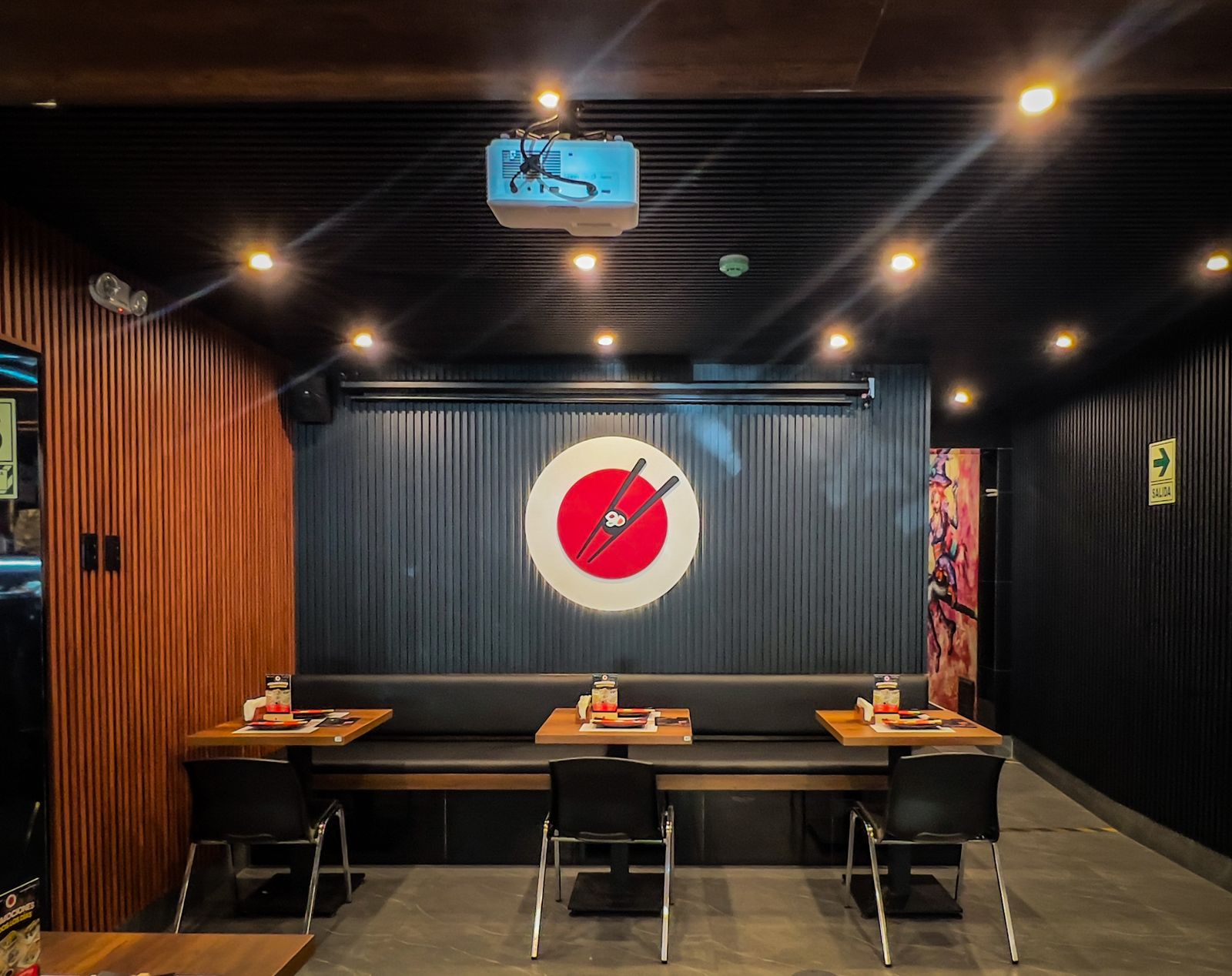 Comedor con identidad de marca